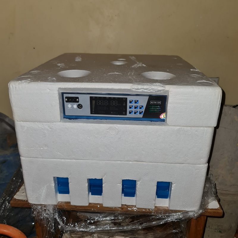 128-Eggs-solar-incubator-with-cover-scaled-e1630978367104.jpg